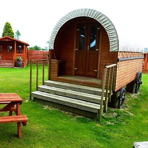 Wagon no hot tub