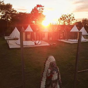 Tipi Tent no hot tub